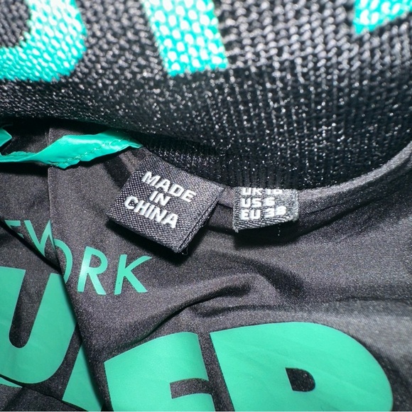 SUPERDRY Astrid Puffer Oversized Jacket with Hood in City Green, Size 6 - Picture 9 of 14